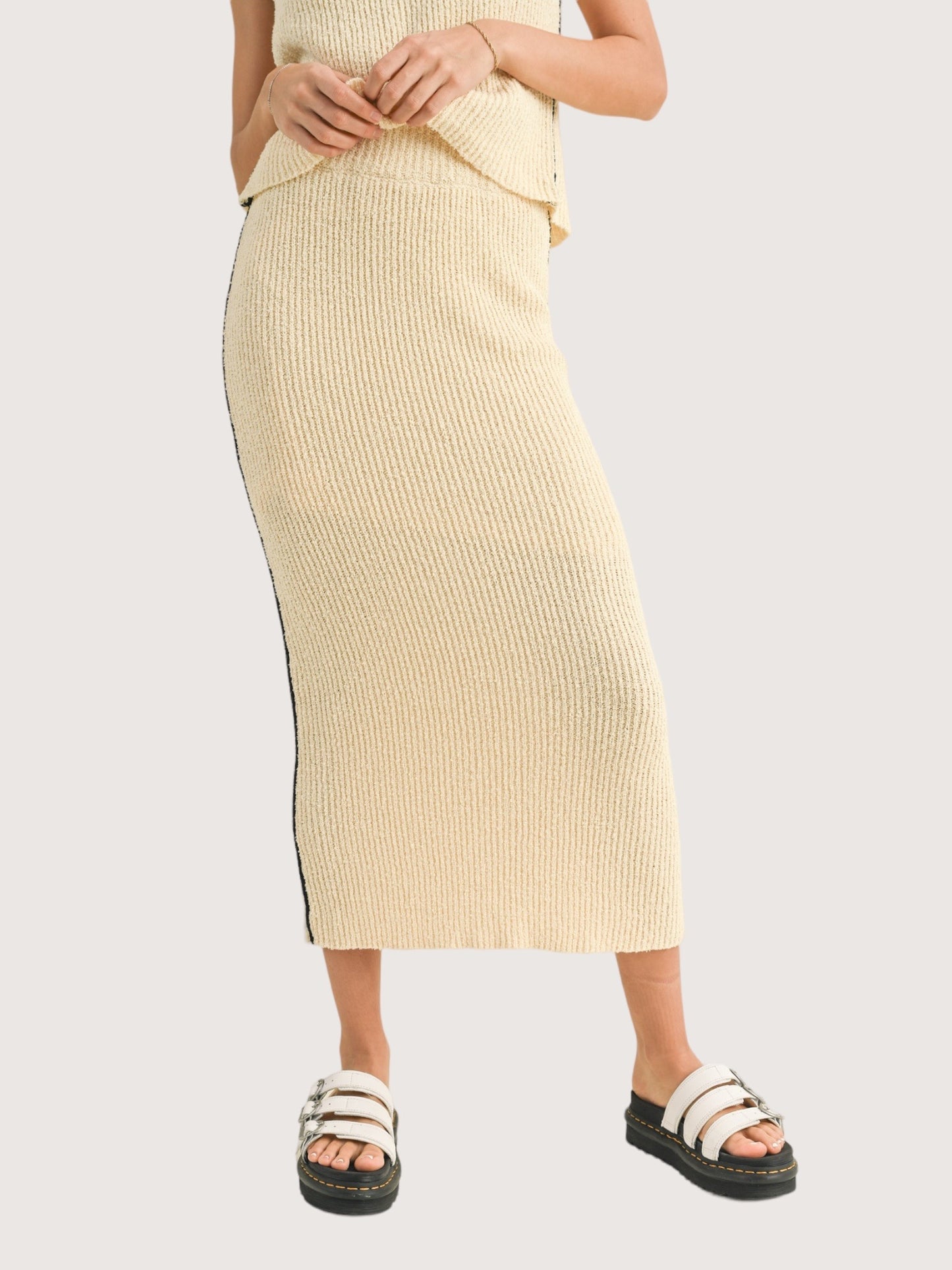 Textured Rib Knit Skirt