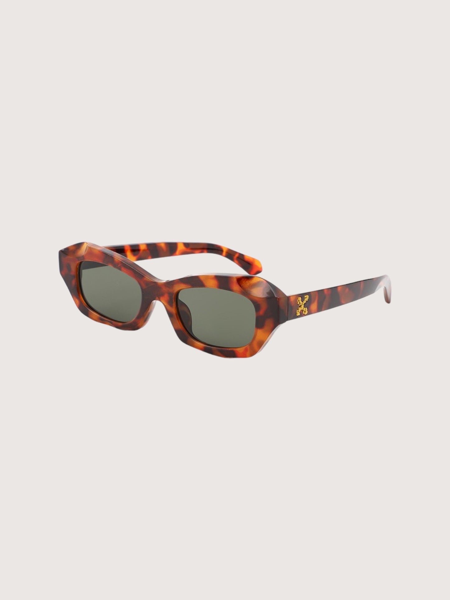 Curved Frame Sunglasses | Tortoise